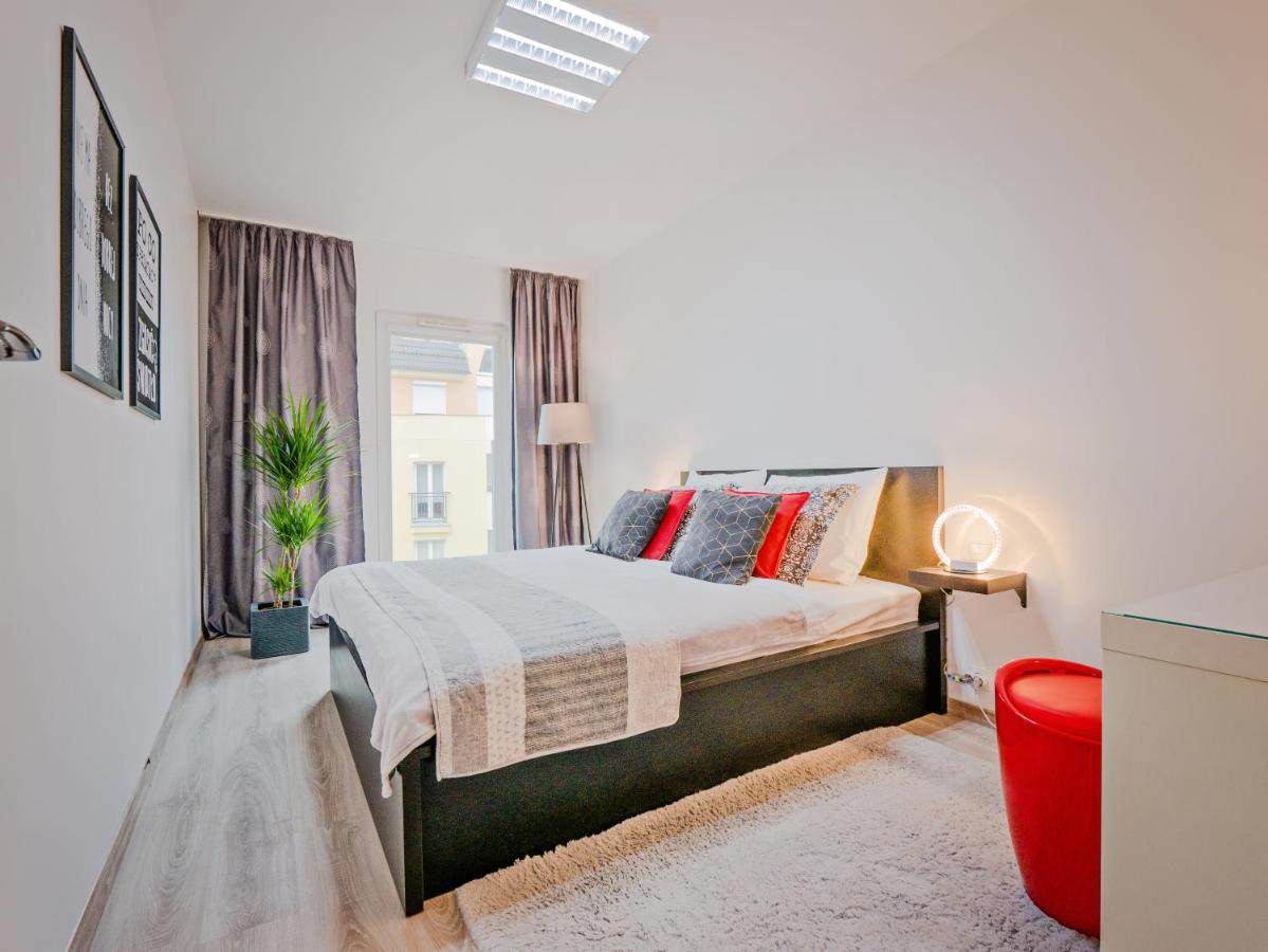 Apartamenty Homely Place Serce Poznania - Stary Rynek - Parking Exterior foto