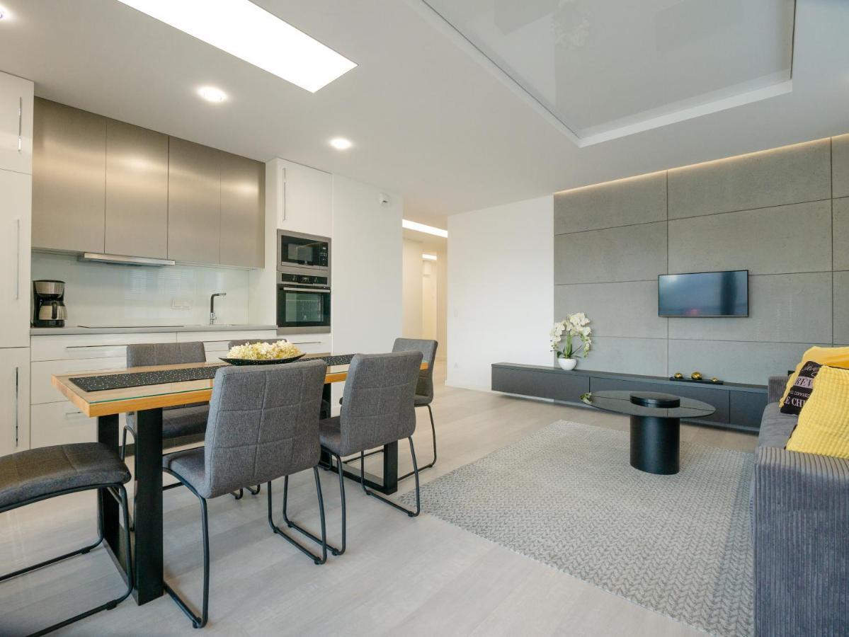 Apartamenty Homely Place Serce Poznania - Stary Rynek - Parking Exterior foto