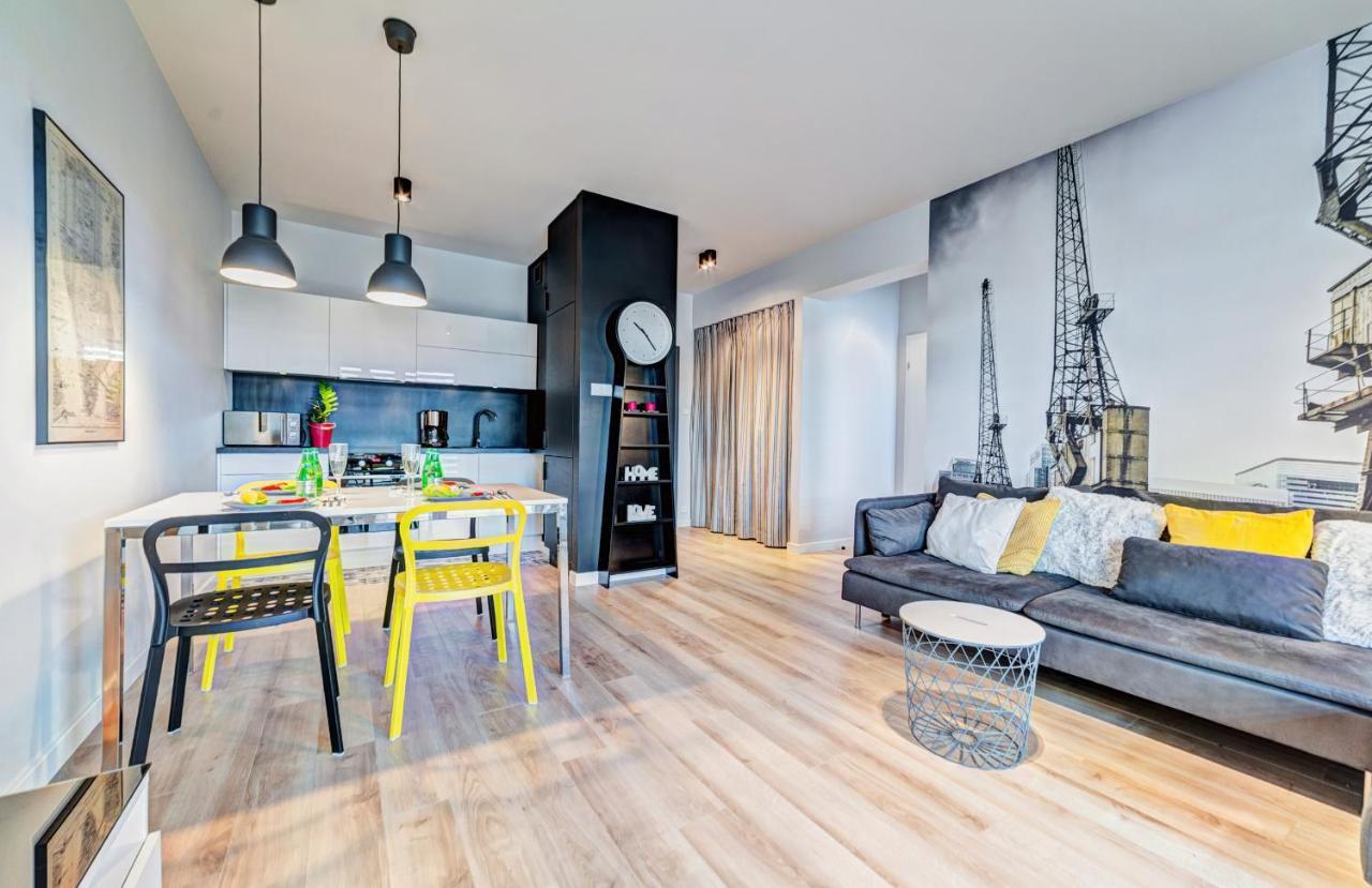 Apartamenty Homely Place Serce Poznania - Stary Rynek - Parking Exterior foto