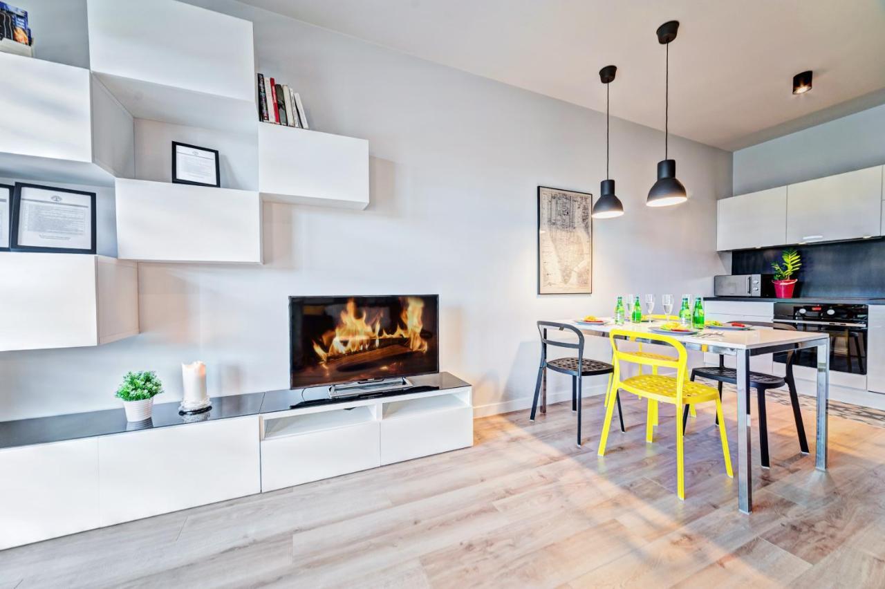 Apartamenty Homely Place Serce Poznania - Stary Rynek - Parking Exterior foto