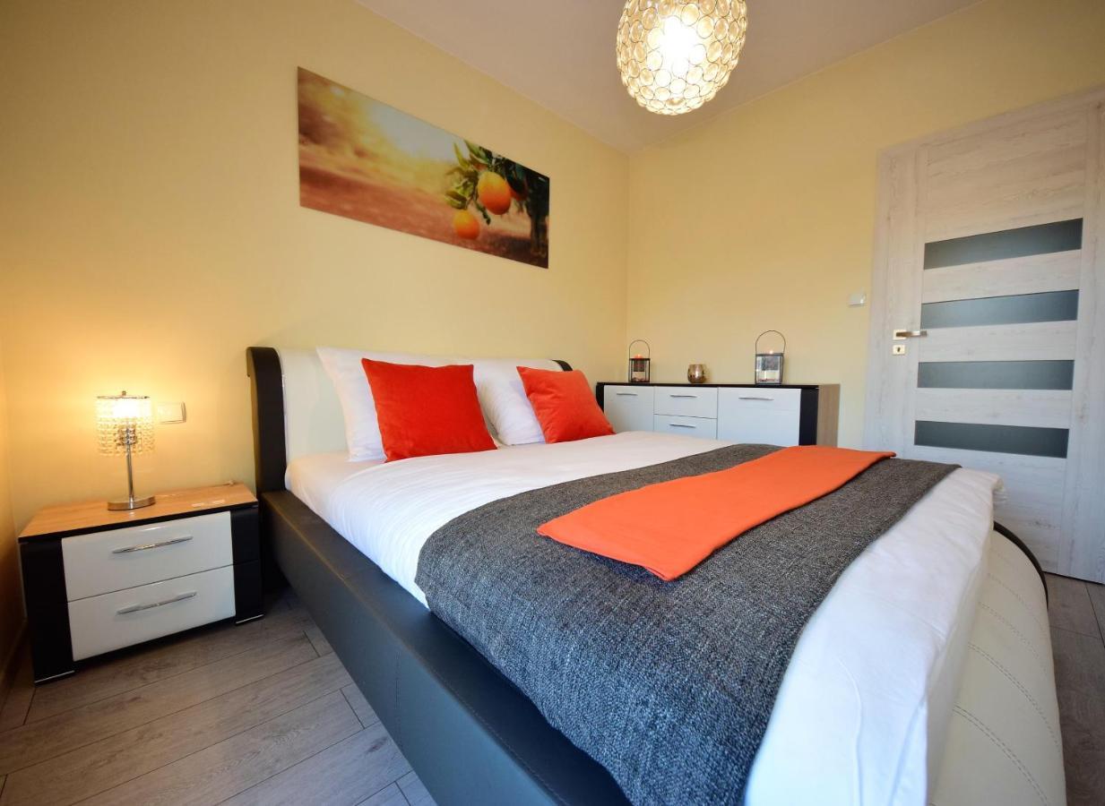 Apartamenty Homely Place Serce Poznania - Stary Rynek - Parking Exterior foto